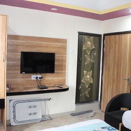 Hotel Square Park Dibrugarh Eksteriør billede