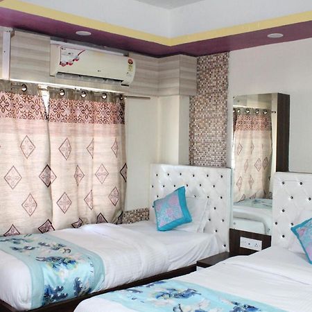 Hotel Square Park Dibrugarh Eksteriør billede