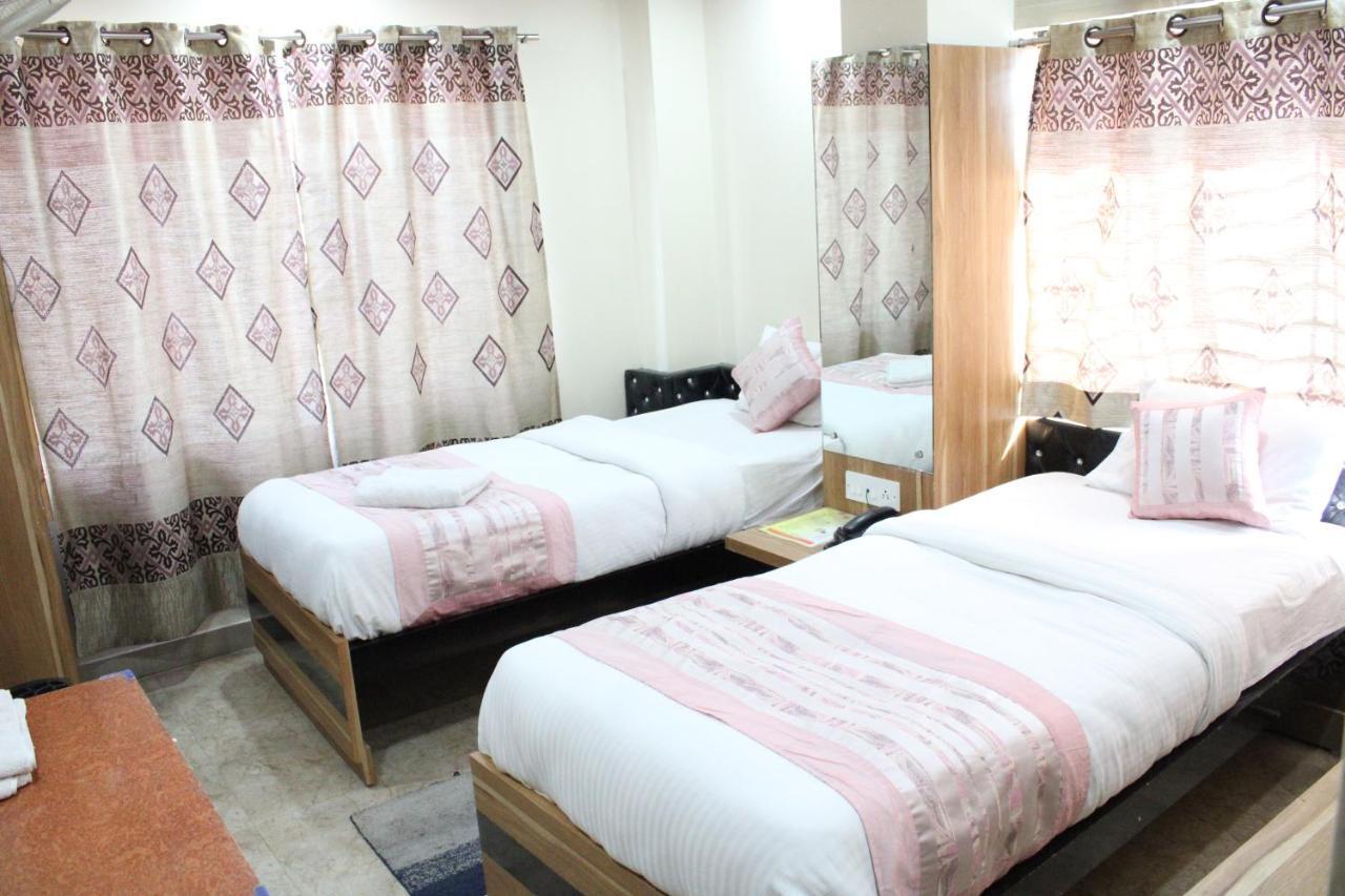 Hotel Square Park Dibrugarh Eksteriør billede