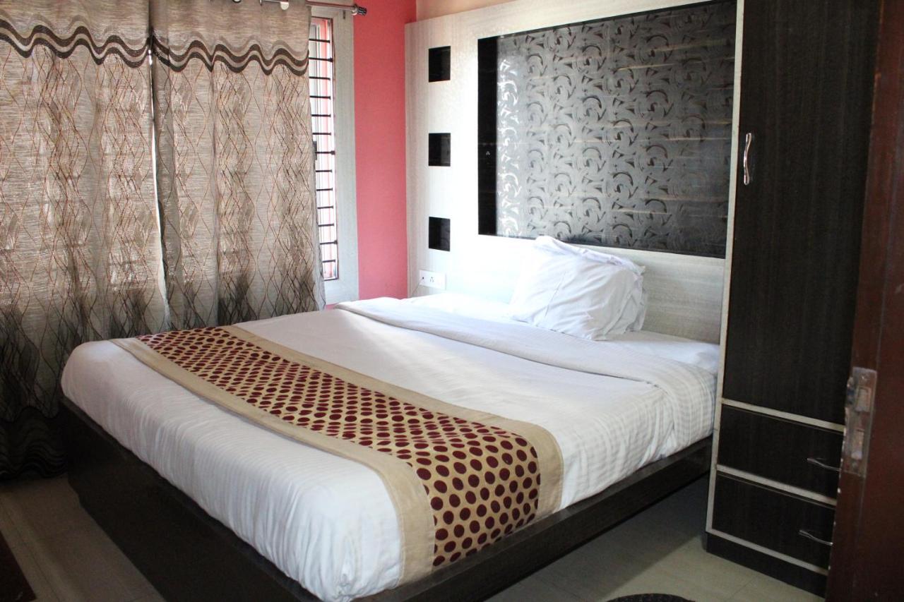 Hotel Square Park Dibrugarh Eksteriør billede