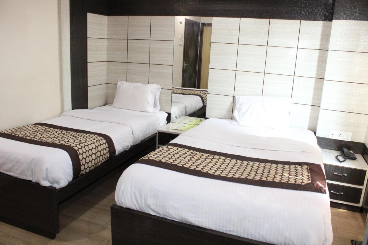 Hotel Square Park Dibrugarh Eksteriør billede