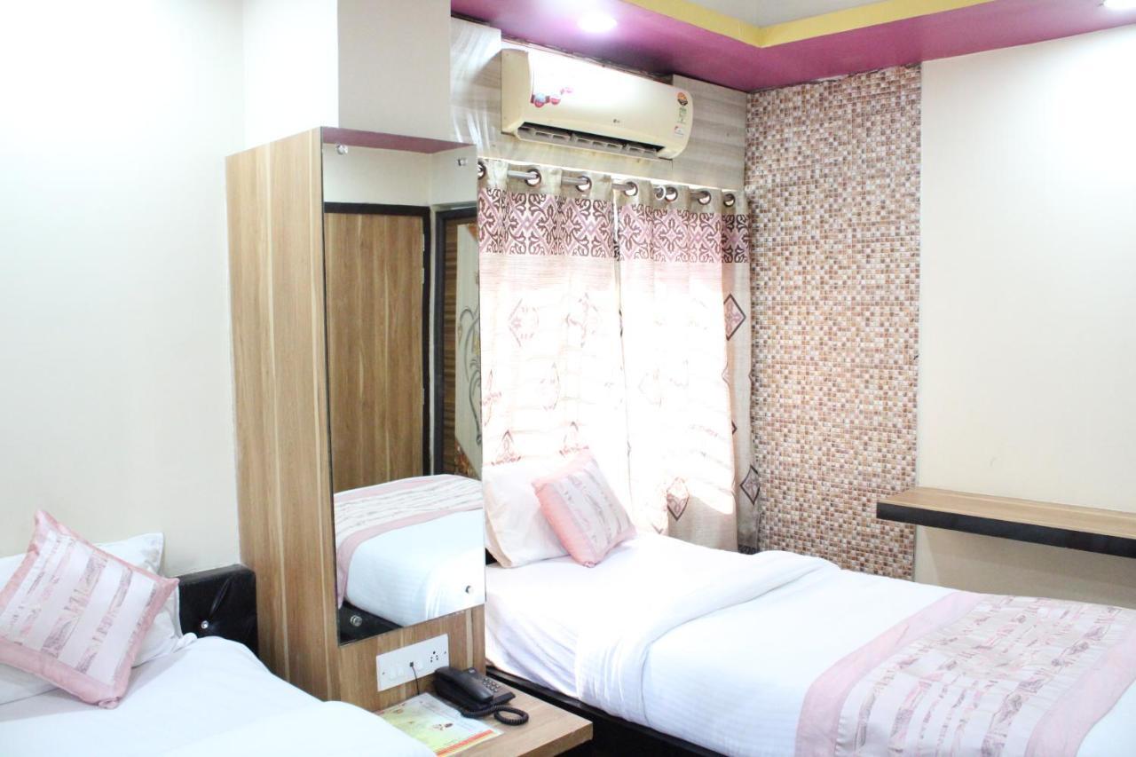 Hotel Square Park Dibrugarh Eksteriør billede