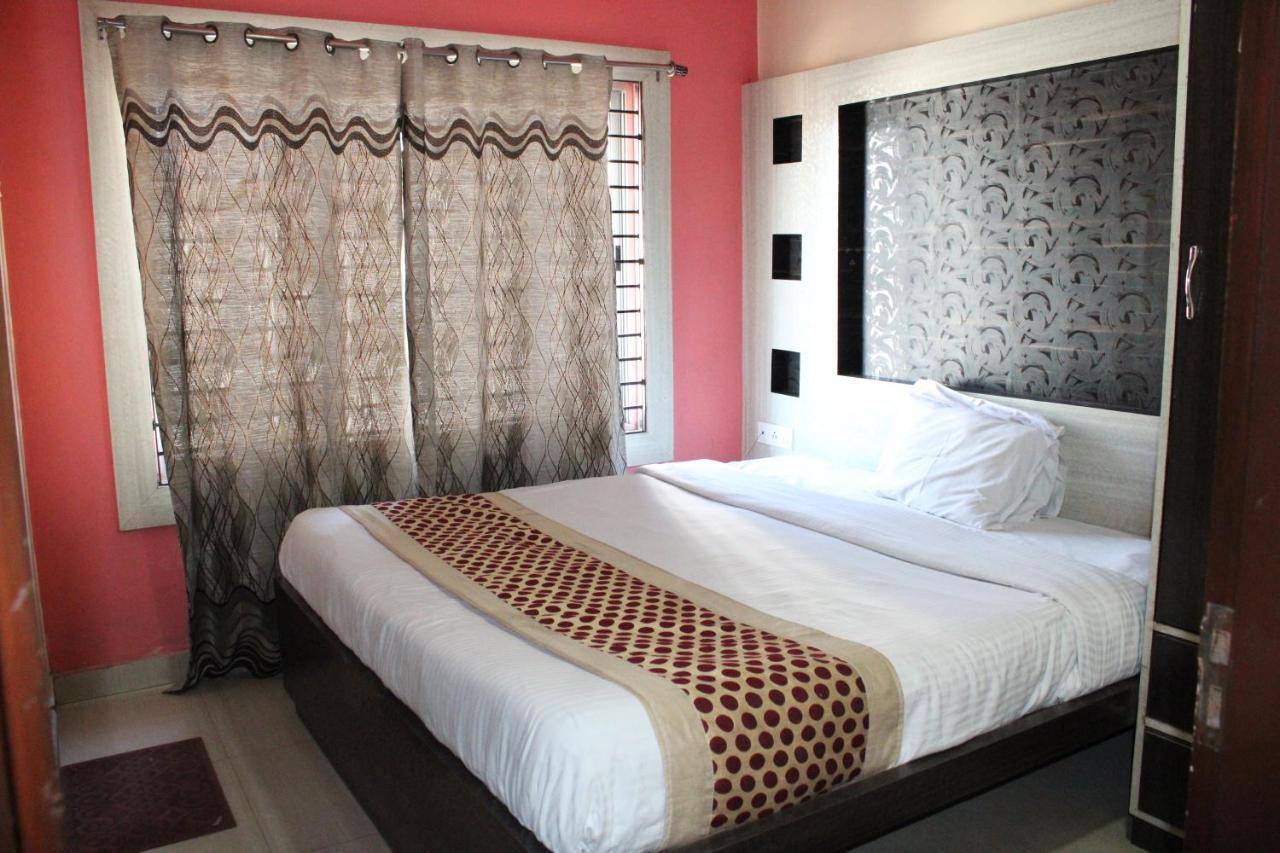 Hotel Square Park Dibrugarh Eksteriør billede