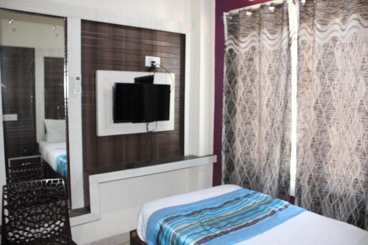 Hotel Square Park Dibrugarh Eksteriør billede