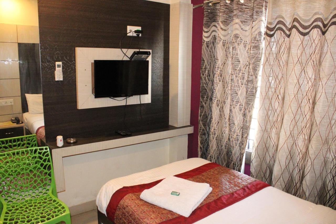 Hotel Square Park Dibrugarh Eksteriør billede