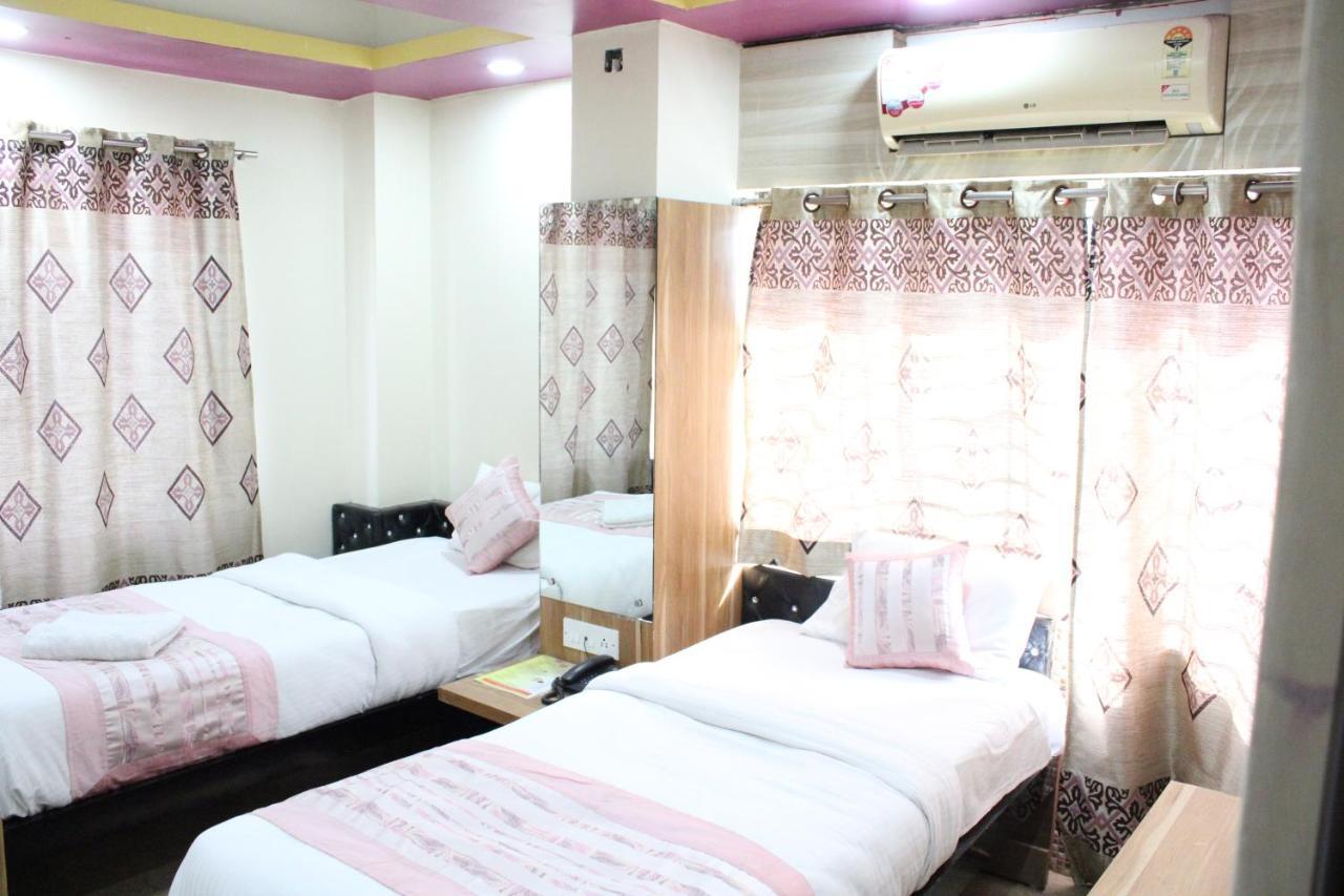 Hotel Square Park Dibrugarh Eksteriør billede
