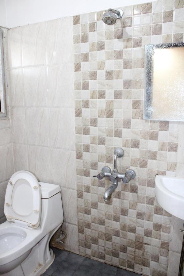 Hotel Square Park Dibrugarh Eksteriør billede