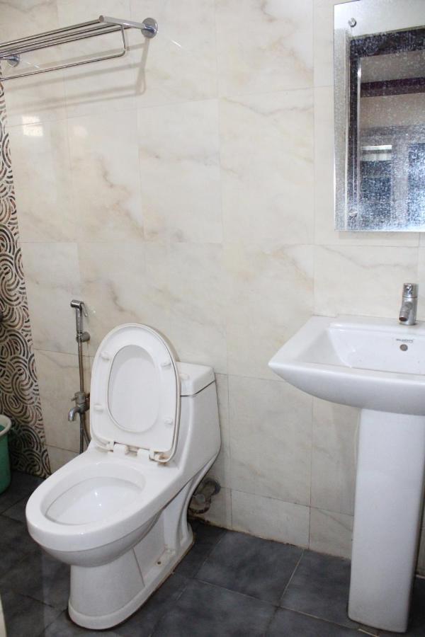 Hotel Square Park Dibrugarh Eksteriør billede